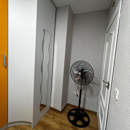 Bed Vallecas Hotel Мадрид Екстериор снимка