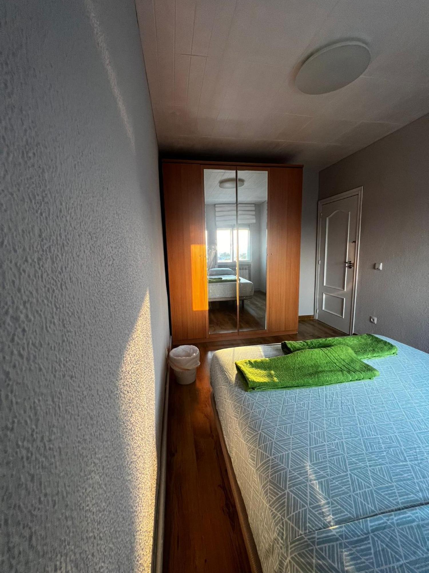 Bed Vallecas Hotel Мадрид Екстериор снимка